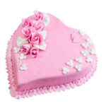 2 Kg Heart Shaped Eggless Strawberry Cake