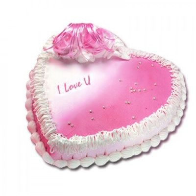 1 Kg Heart Shaped Strawberry Cake
