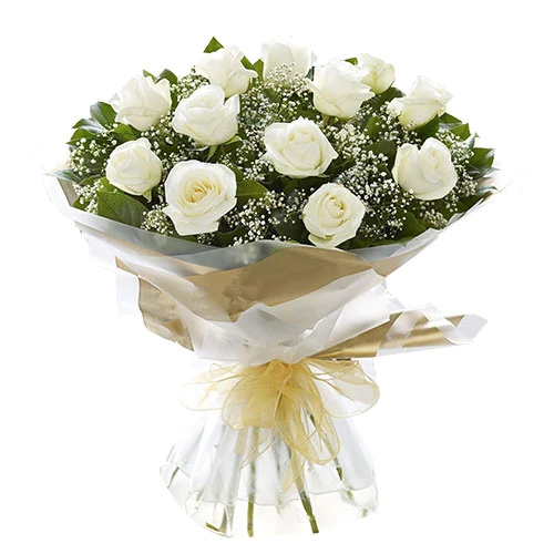 Bunch of 12 White Roses