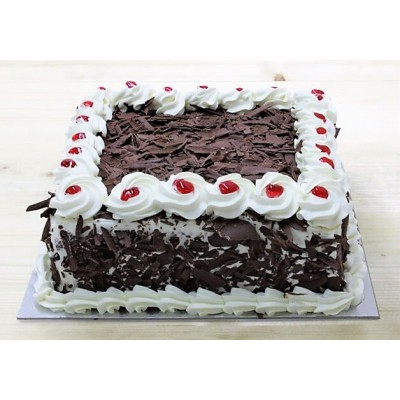 Square Shape Black Forest Cake 2 Kg