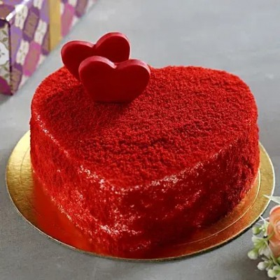 1 Kg  Heart  Shape Red Velvet Cake
